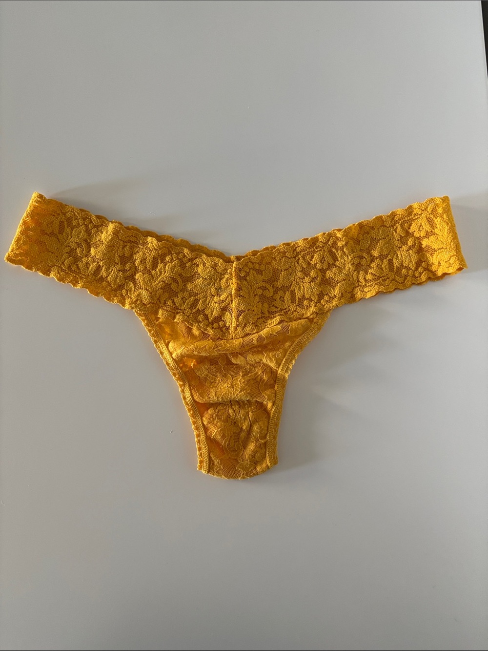 Hanky Panky Signature Lace Thong